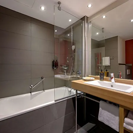 Mercure Airport Messe Hotell