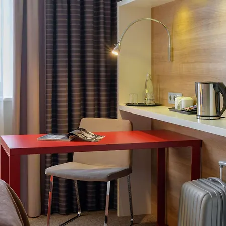 Hotell Mercure Airport Messe 4*