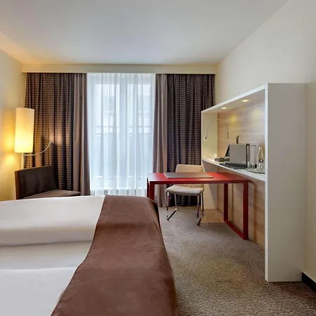 Hotell Mercure Airport Messe