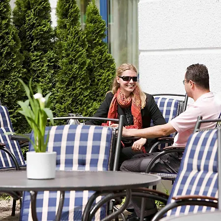 Mercure Airport Messe 4*