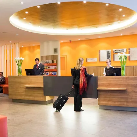 Mercure Airport Messe 4* שטוטגרט