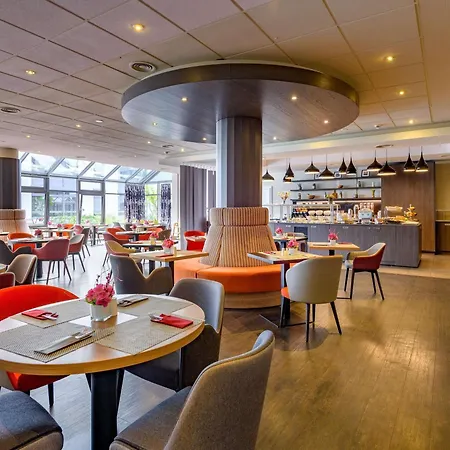 Mercure Airport Messe 4* שטוטגרט