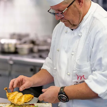 Mercure Airport Messe 4*