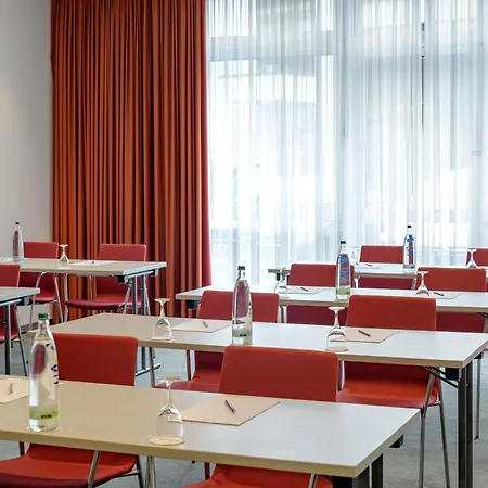 Mercure Airport Messe 4*