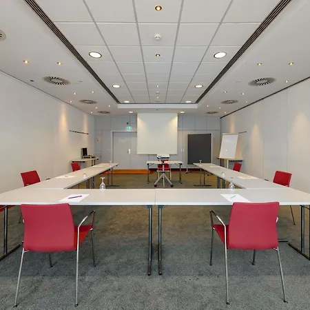 Mercure Airport Messe Hotel