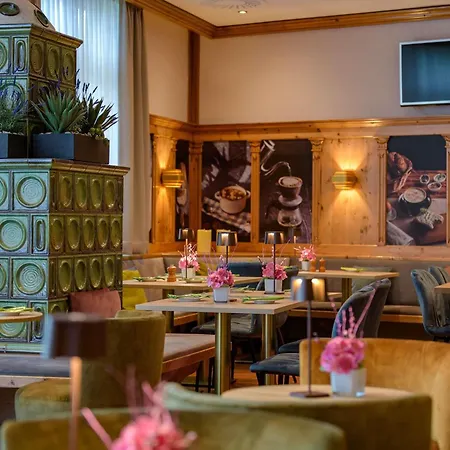 Mercure Airport Messe Hotell *