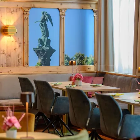 Hotell Mercure Airport Messe *