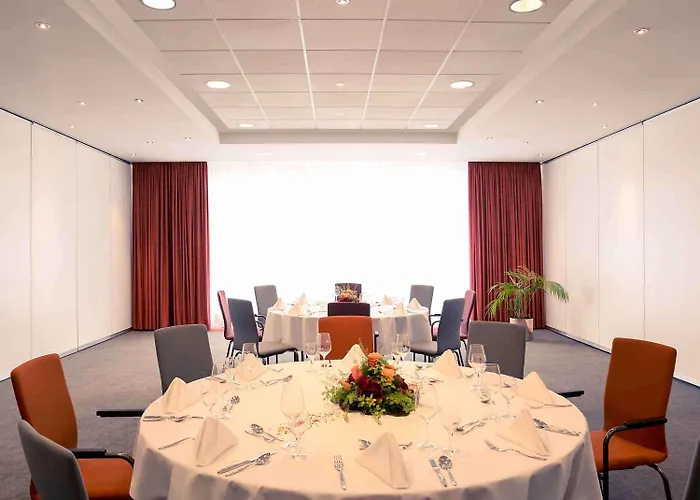 Mercure Airport Messe 4*