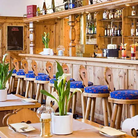 Mercure Airport Messe Hotel 4*