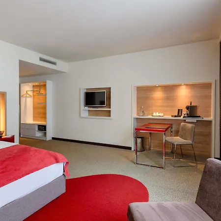 Hotel Mercure Airport Messe