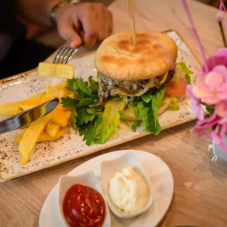 Mercure Airport Messe