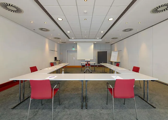 Mercure Airport Messe Hotel