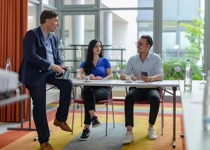 Mercure Airport Messe Hotel 4*